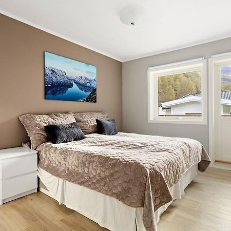 Willa Fint Hus I Flam Aurland Zewnętrze zdjęcie
